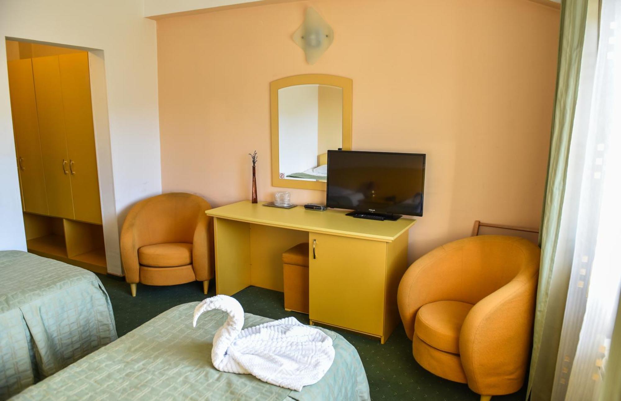 Eurohotel Baia Mare Extérieur photo