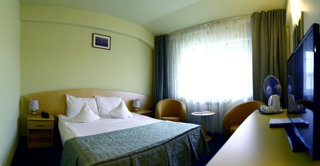 Eurohotel Baia Mare Extérieur photo